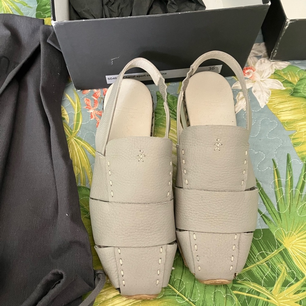Henry beguelin shoes size 6 gray